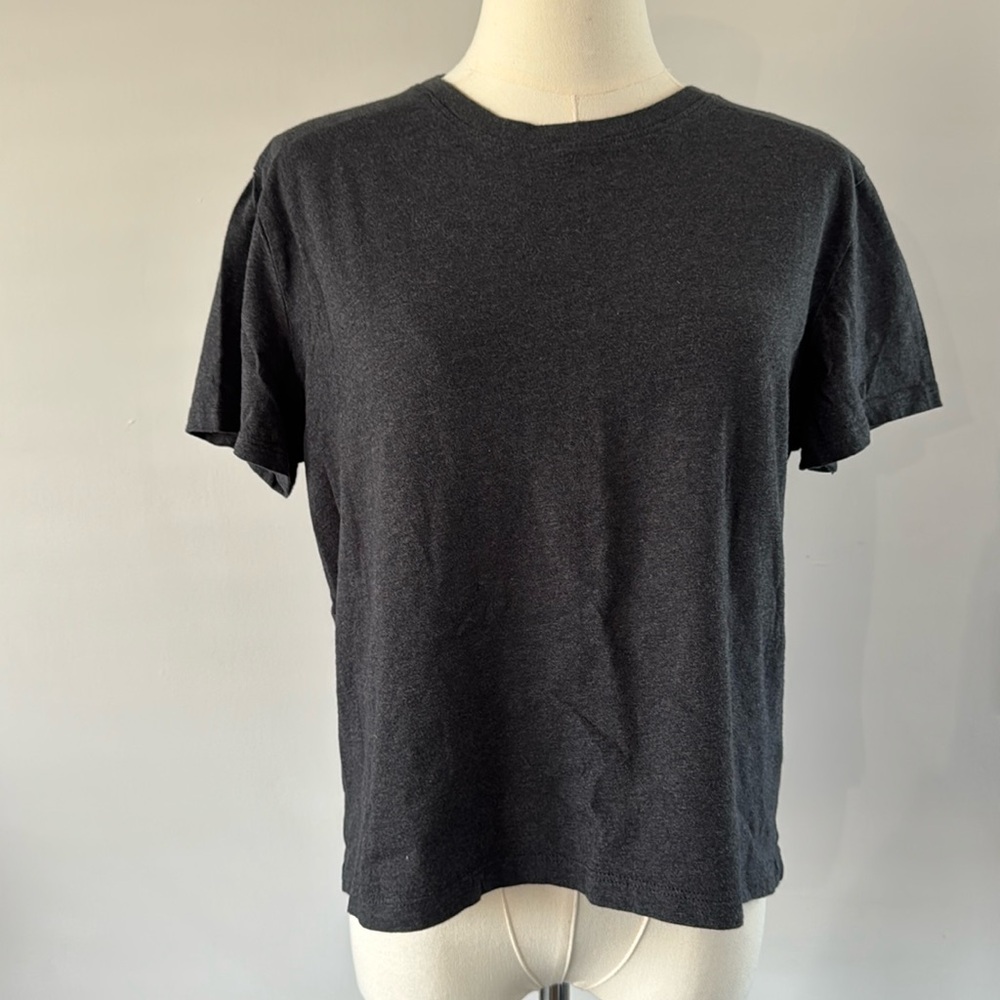 Everlane Crew Neck Classic Fit Dark Heather Grey Tee Size Medium